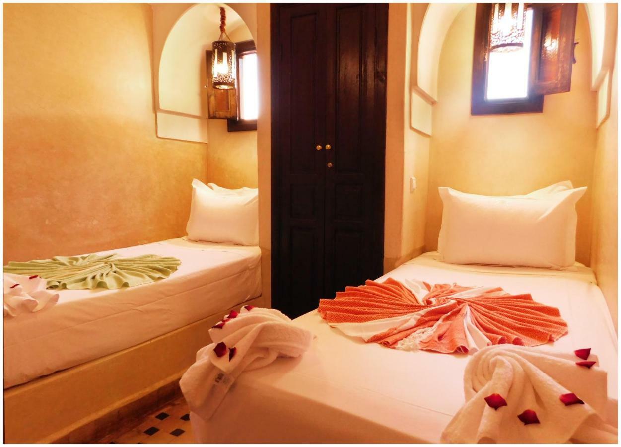Riad La Rose D'Orient Маракеш Екстериор снимка