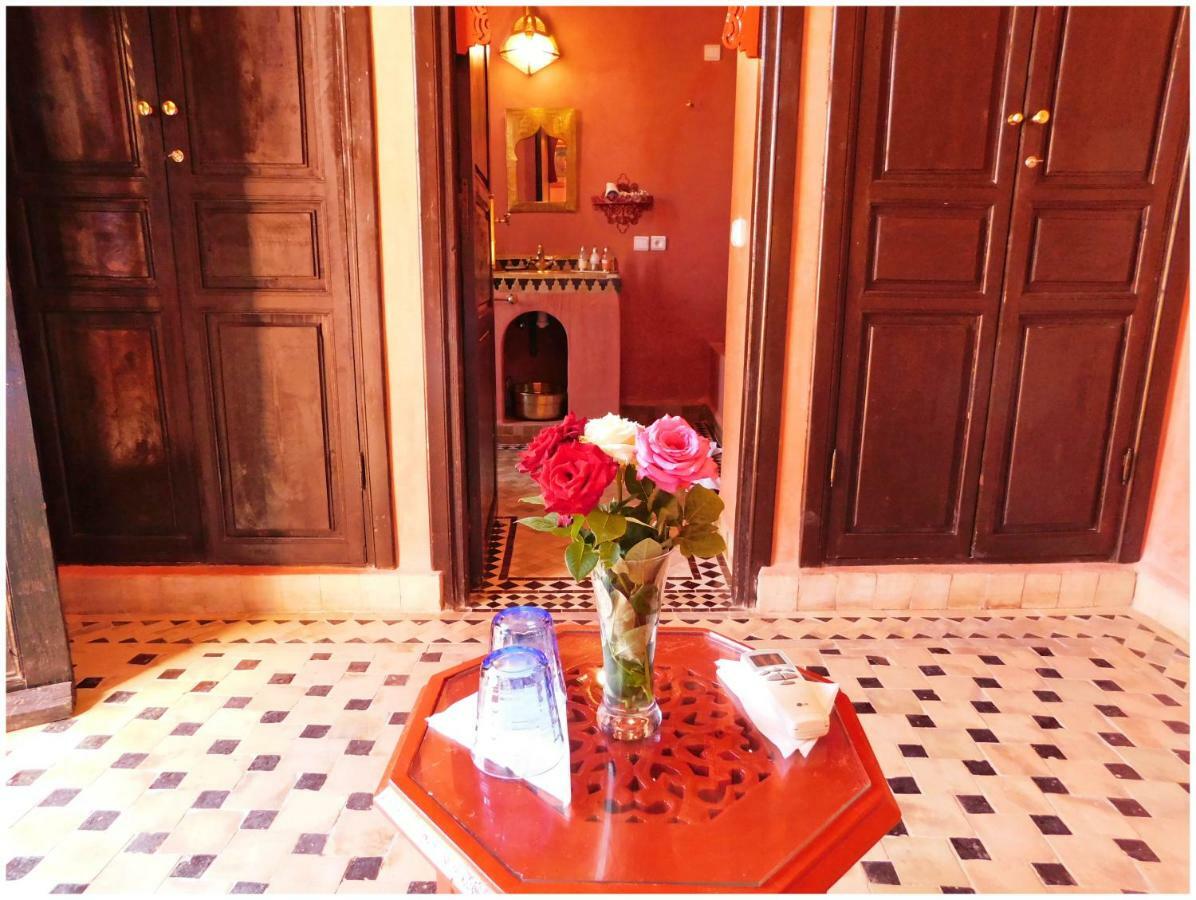 Riad La Rose D'Orient Маракеш Екстериор снимка