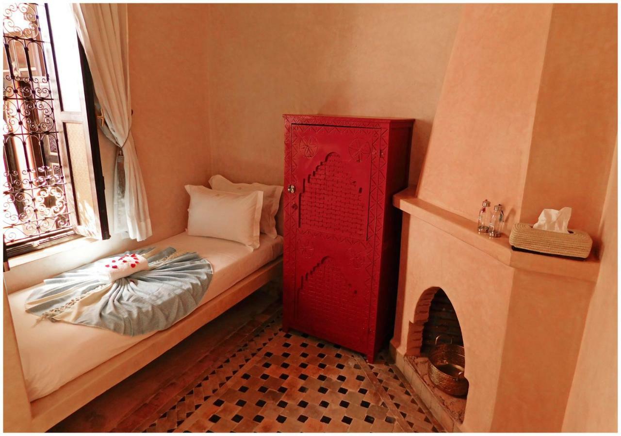 Riad La Rose D'Orient Маракеш Екстериор снимка